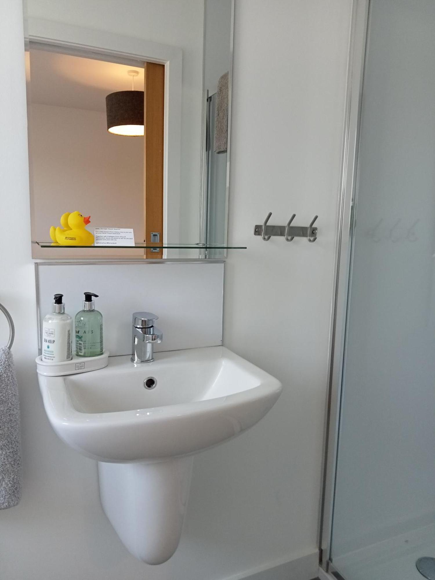 Flotnar Hus - Ensuite Rooms ケイス 部屋 写真