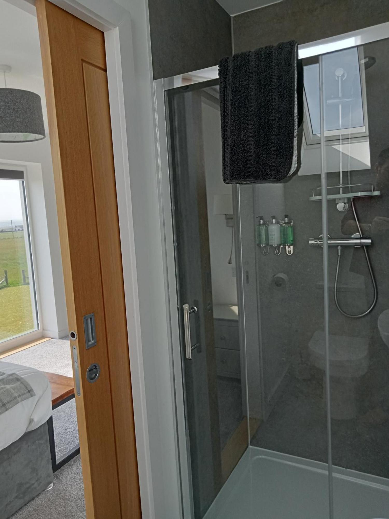 Flotnar Hus - Ensuite Rooms ケイス 部屋 写真