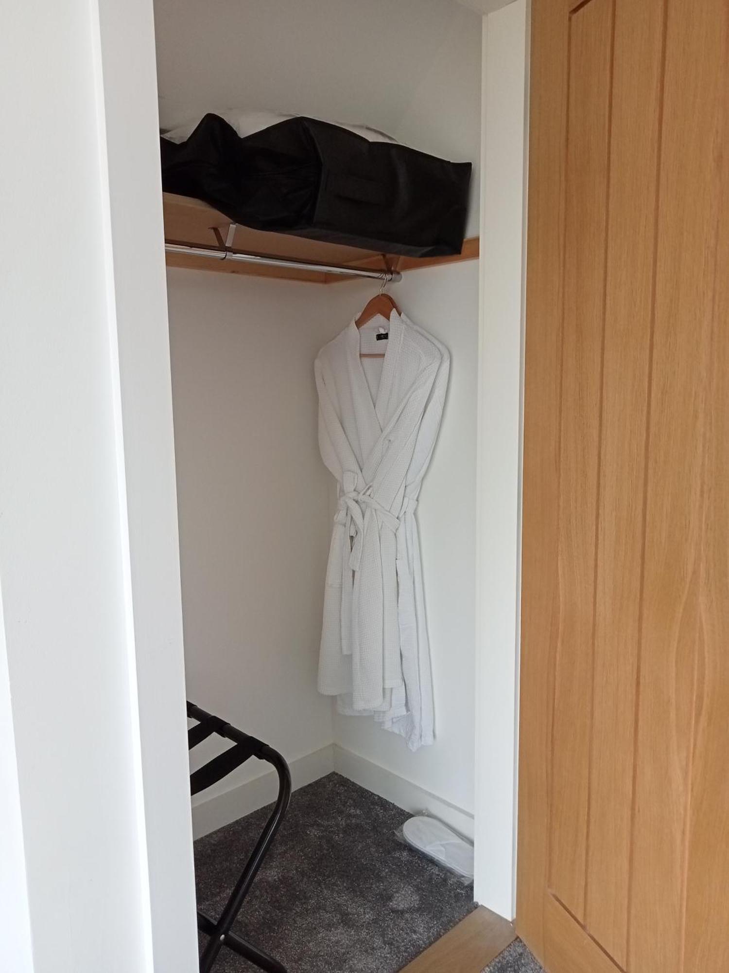 Flotnar Hus - Ensuite Rooms ケイス エクステリア 写真