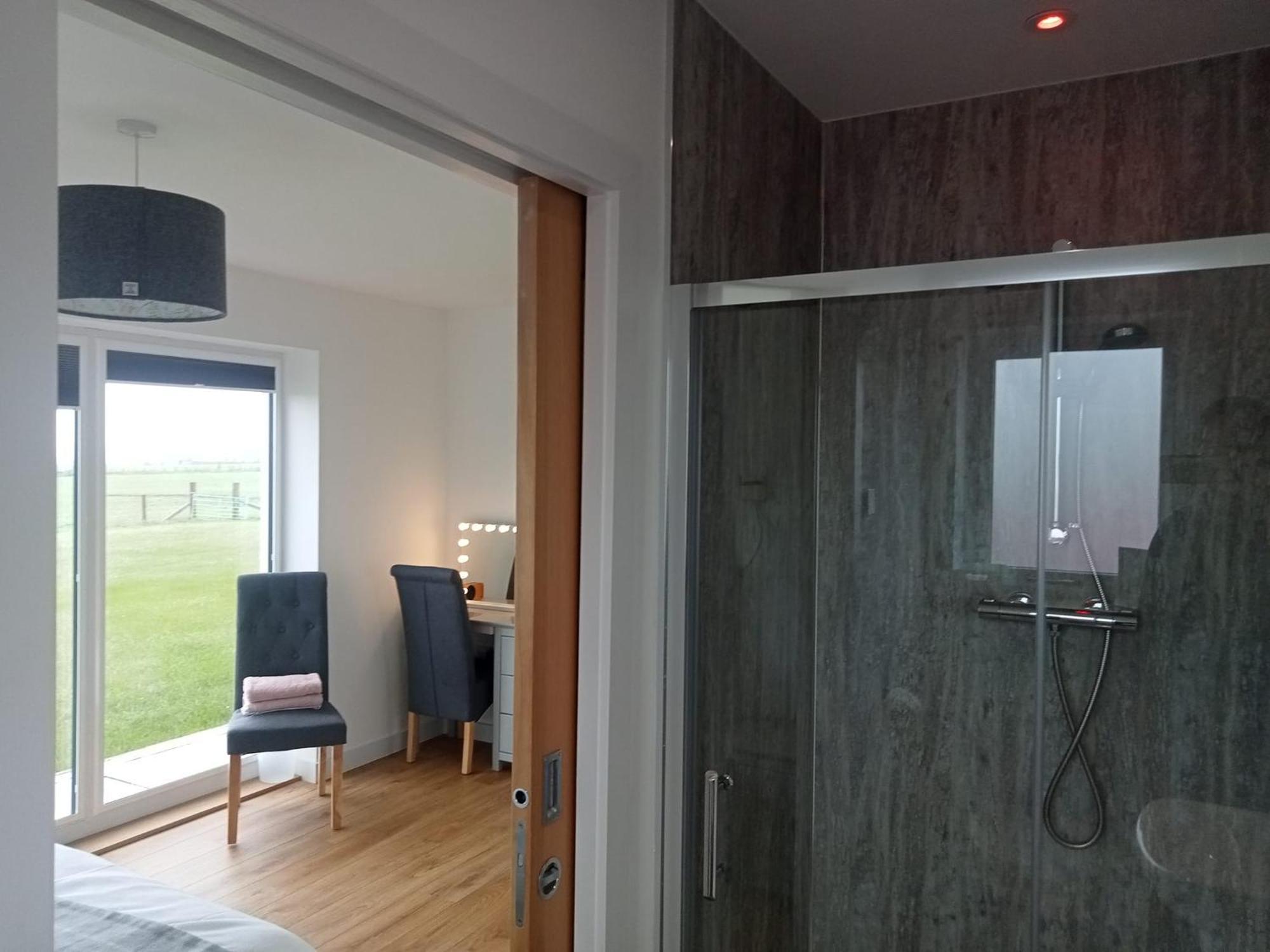 Flotnar Hus - Ensuite Rooms ケイス 部屋 写真